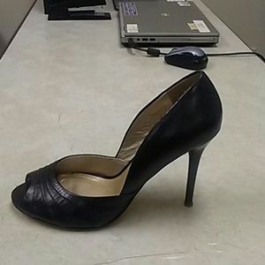 Black Aldo pump.